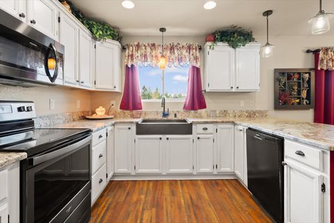 Tiny photo for 907 View Drive, Columbia Falls, MT 59912 (MLS # 30068401)