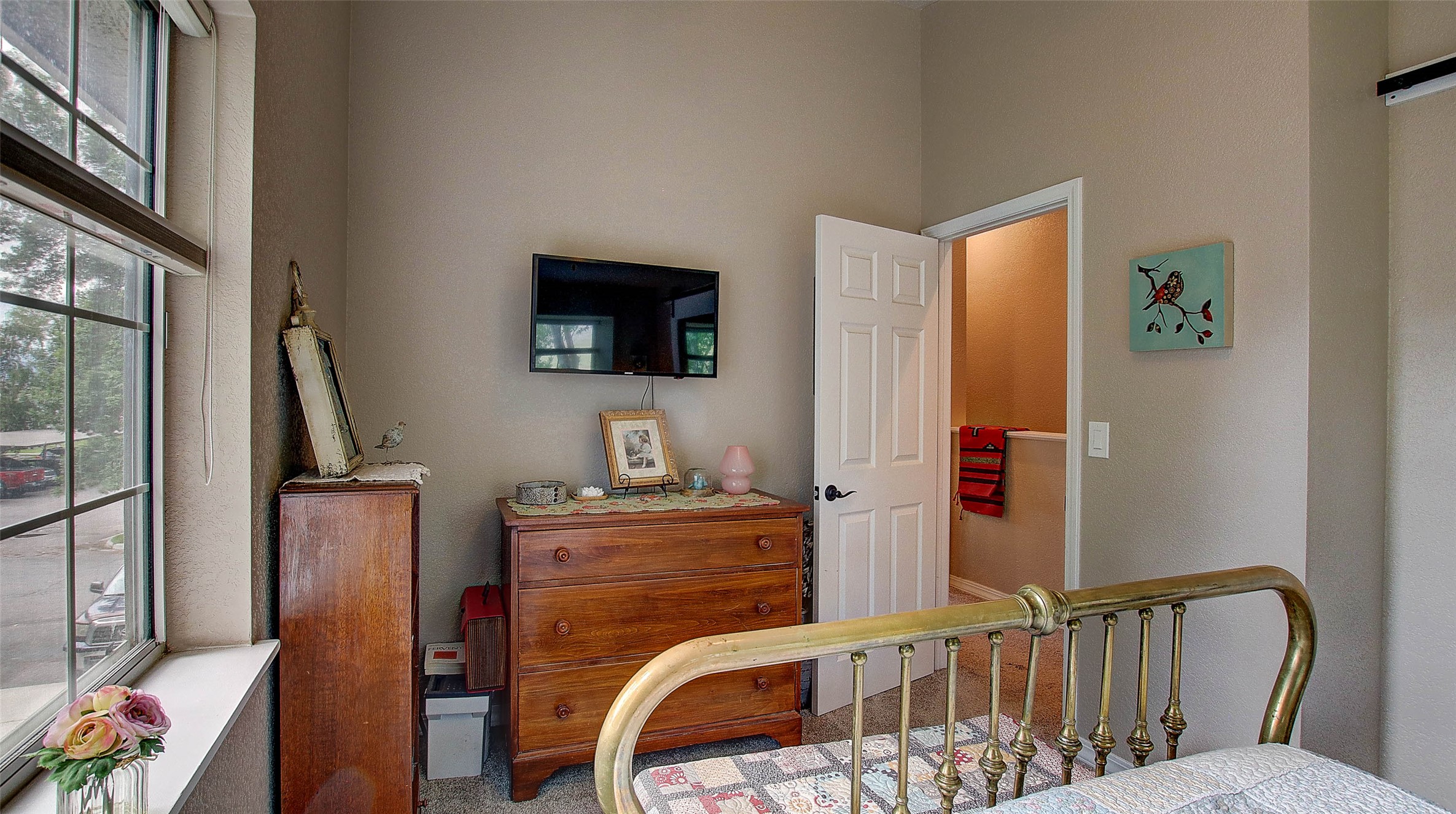 Missoula, Montana 59808, United States, 2 Bedrooms Bedrooms, ,2 BathroomsBathrooms,Residential,Active,152138