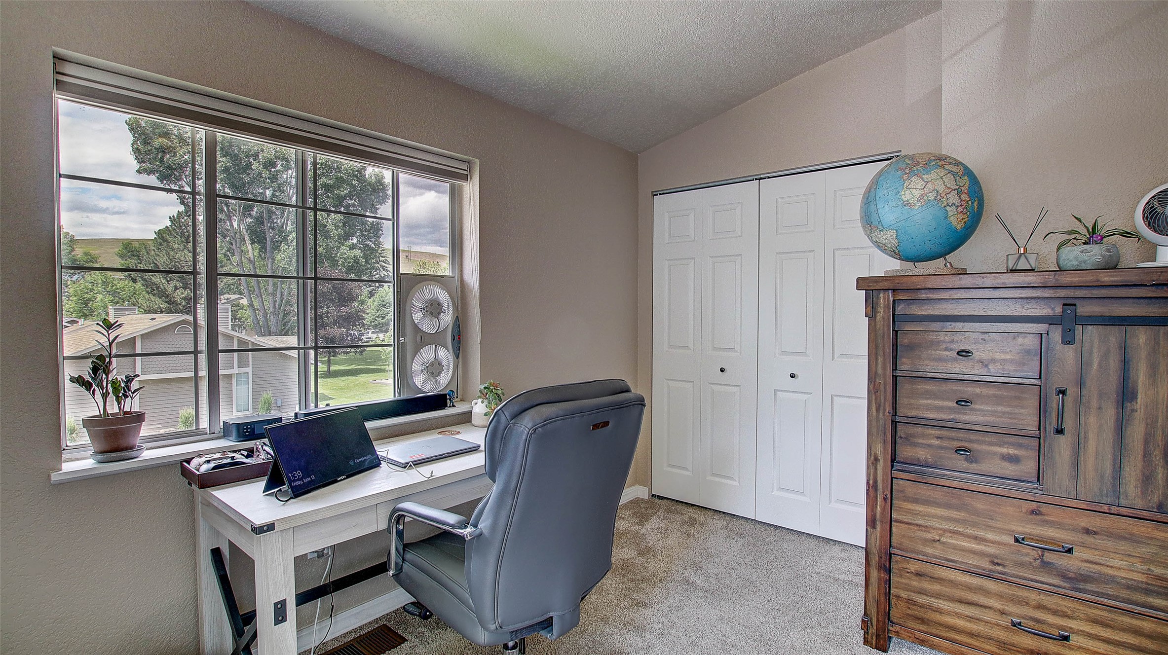 Missoula, Montana 59808, United States, 2 Bedrooms Bedrooms, ,2 BathroomsBathrooms,Residential,Active,152138