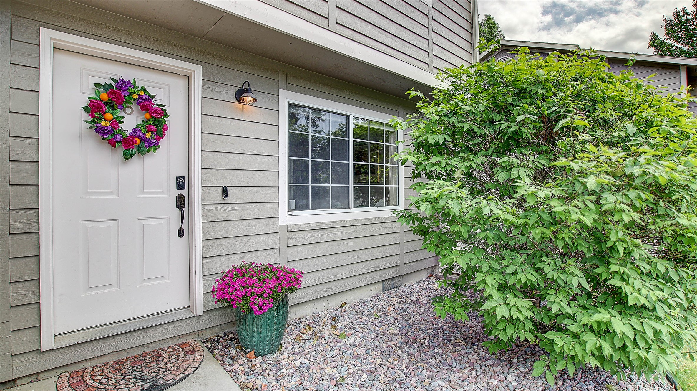 Missoula, Montana 59808, United States, 2 Bedrooms Bedrooms, ,2 BathroomsBathrooms,Residential,Active,152138