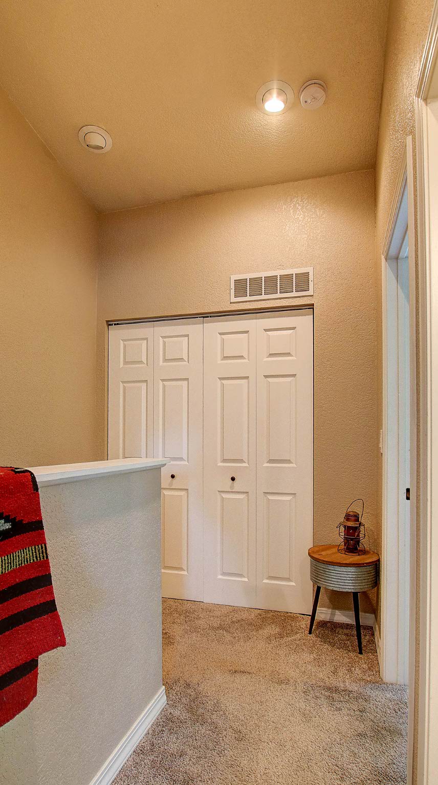 Missoula, Montana 59808, United States, 2 Bedrooms Bedrooms, ,2 BathroomsBathrooms,Residential,Active,152138