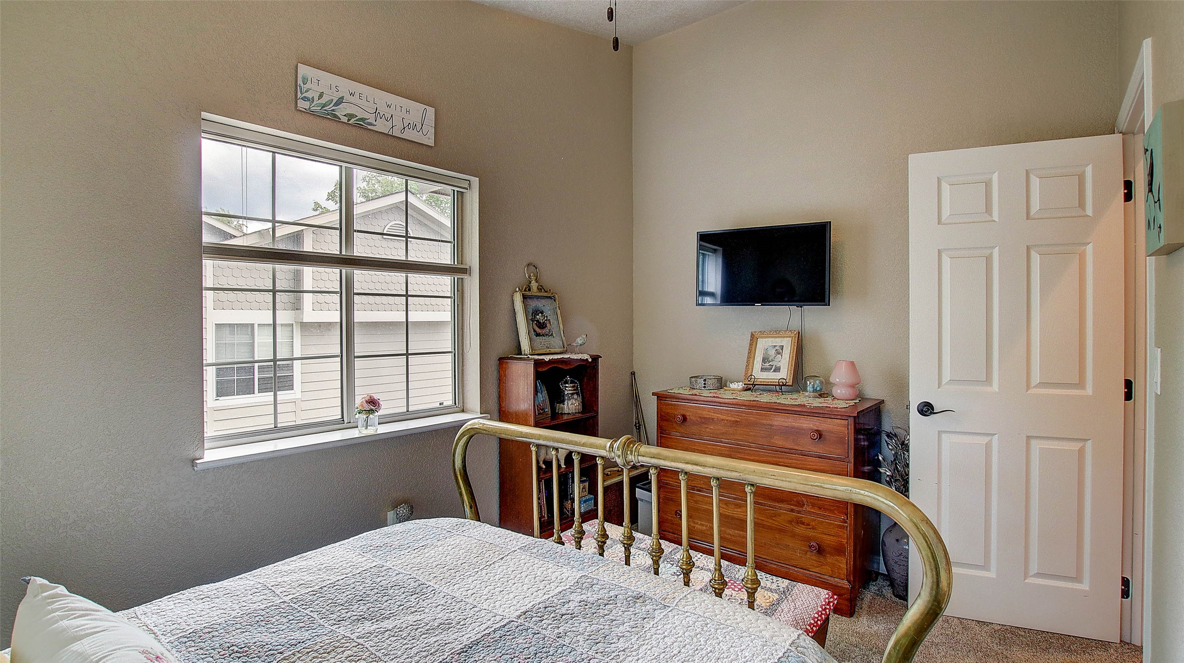 Missoula, Montana 59808, United States, 2 Bedrooms Bedrooms, ,2 BathroomsBathrooms,Residential,Active,152138