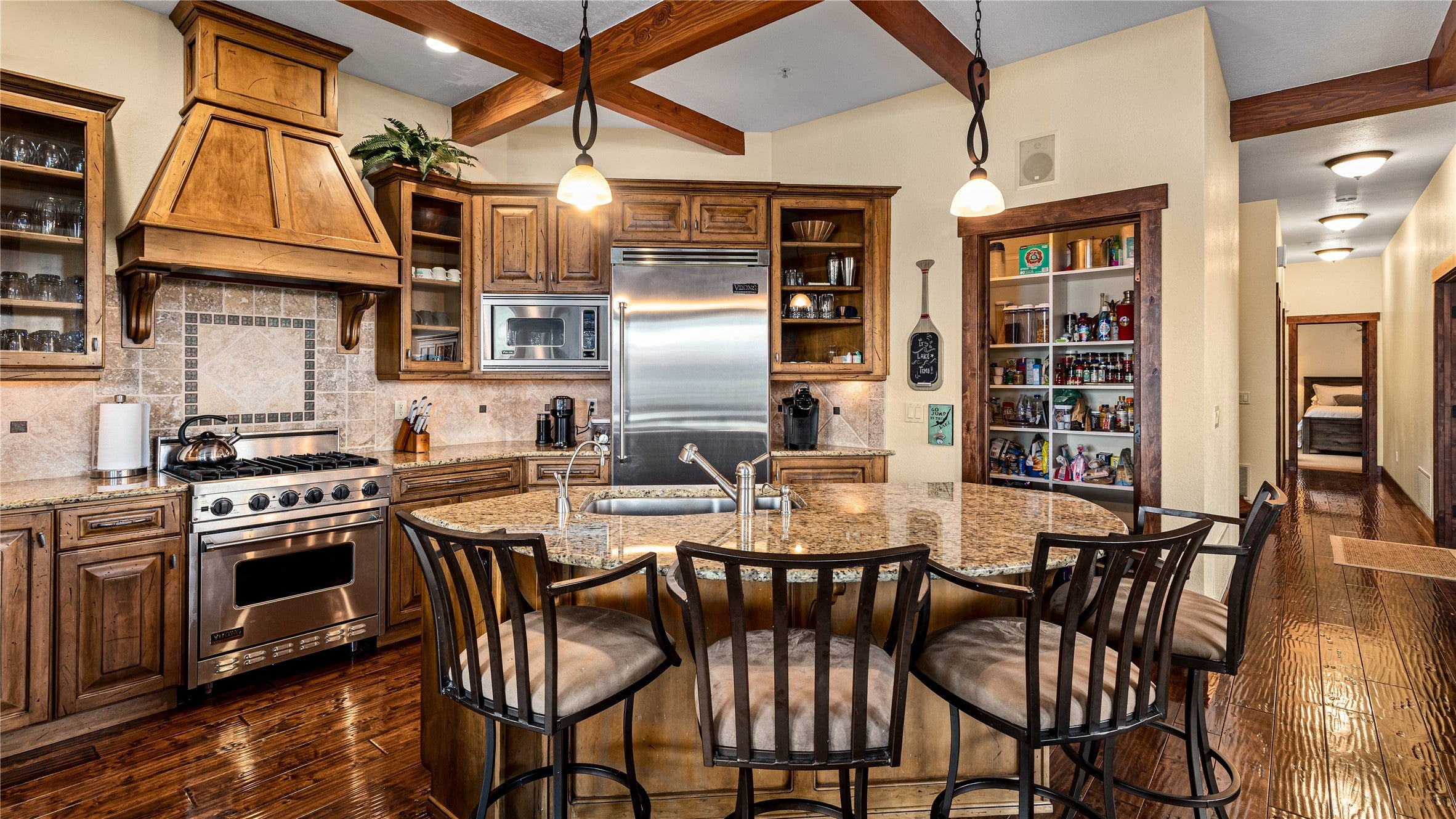 602 6th Street W 304 and 6