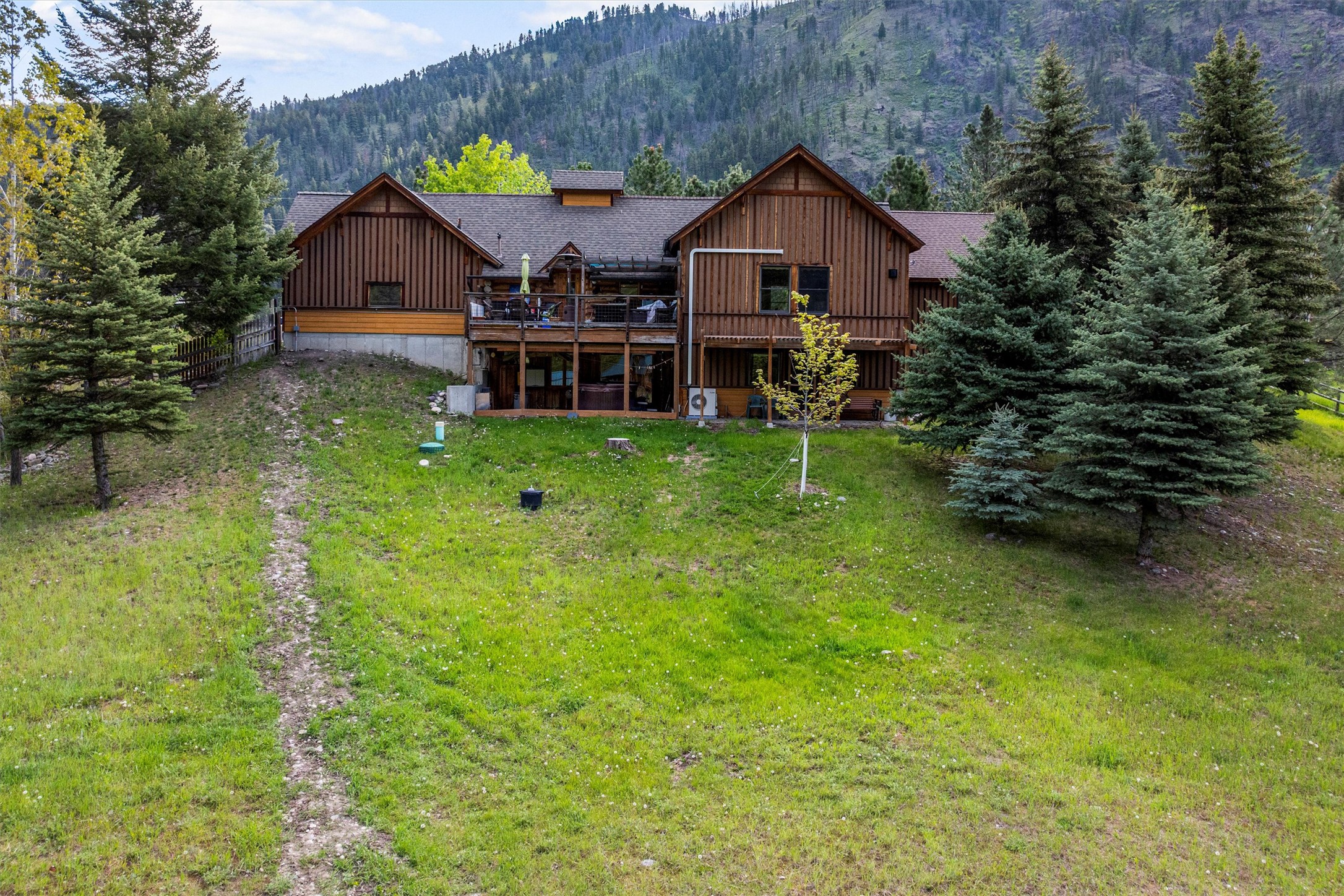 20 Sawmill Fishing Road