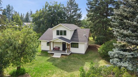Photo of 109 Greenwald Lane, Columbia Falls, MT 59912 (MLS # 30055722)
