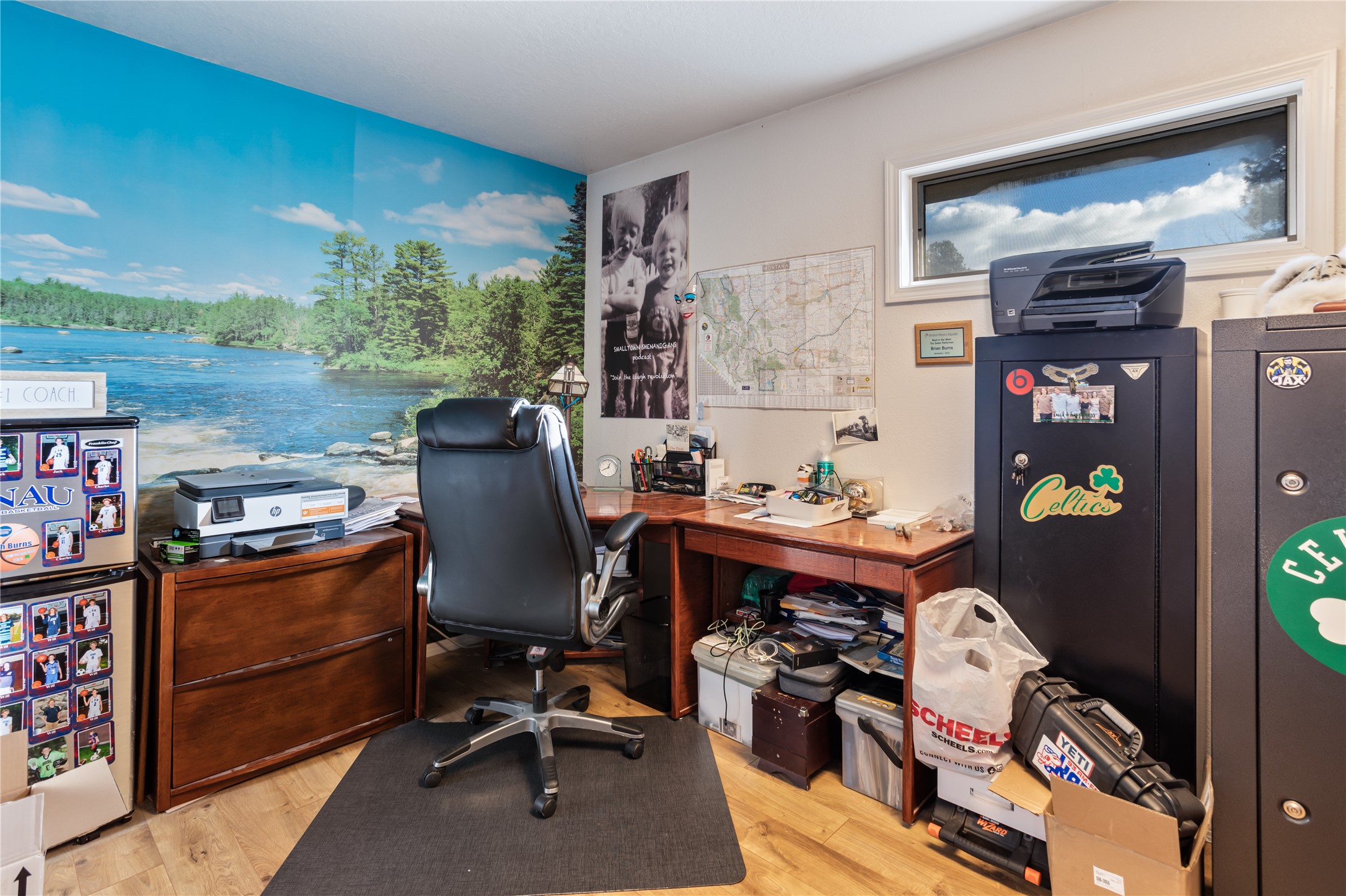 Lolo, Montana 59847, United States, 3 Bedrooms Bedrooms, ,2 BathroomsBathrooms,Residential,Pending,67135