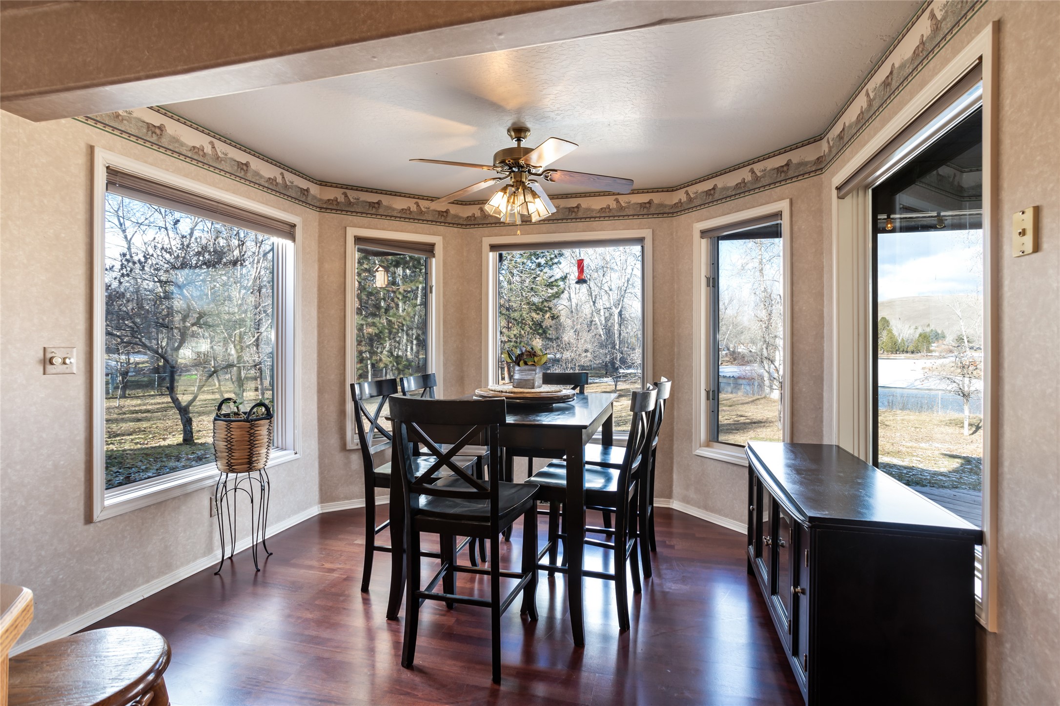 Lolo, Montana 59847, United States, 3 Bedrooms Bedrooms, ,2 BathroomsBathrooms,Residential,Pending,67135