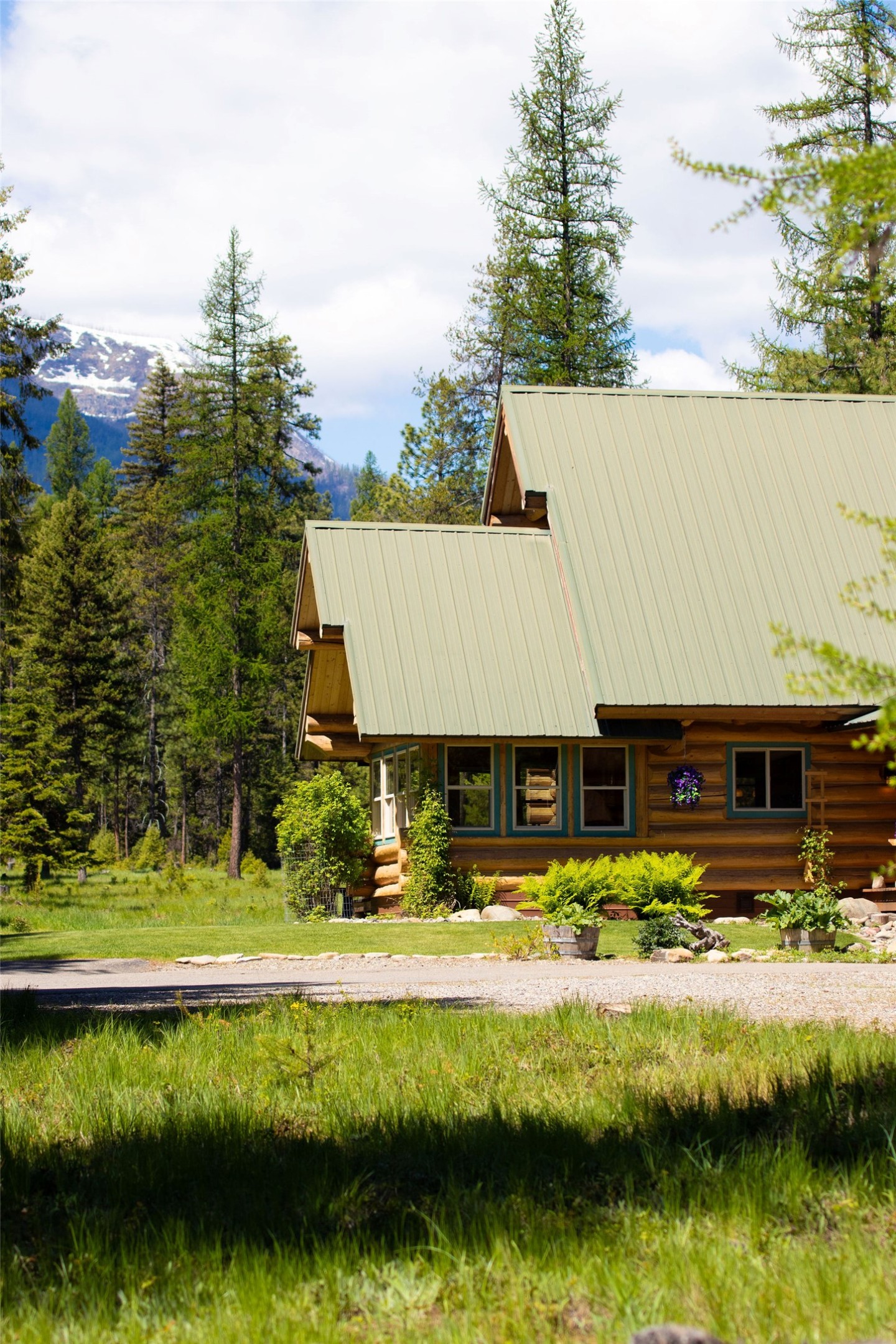 Libby, Montana, 59923, United States, 2 Bedrooms Bedrooms, ,3 BathroomsBathrooms,Residential,Active,2027757