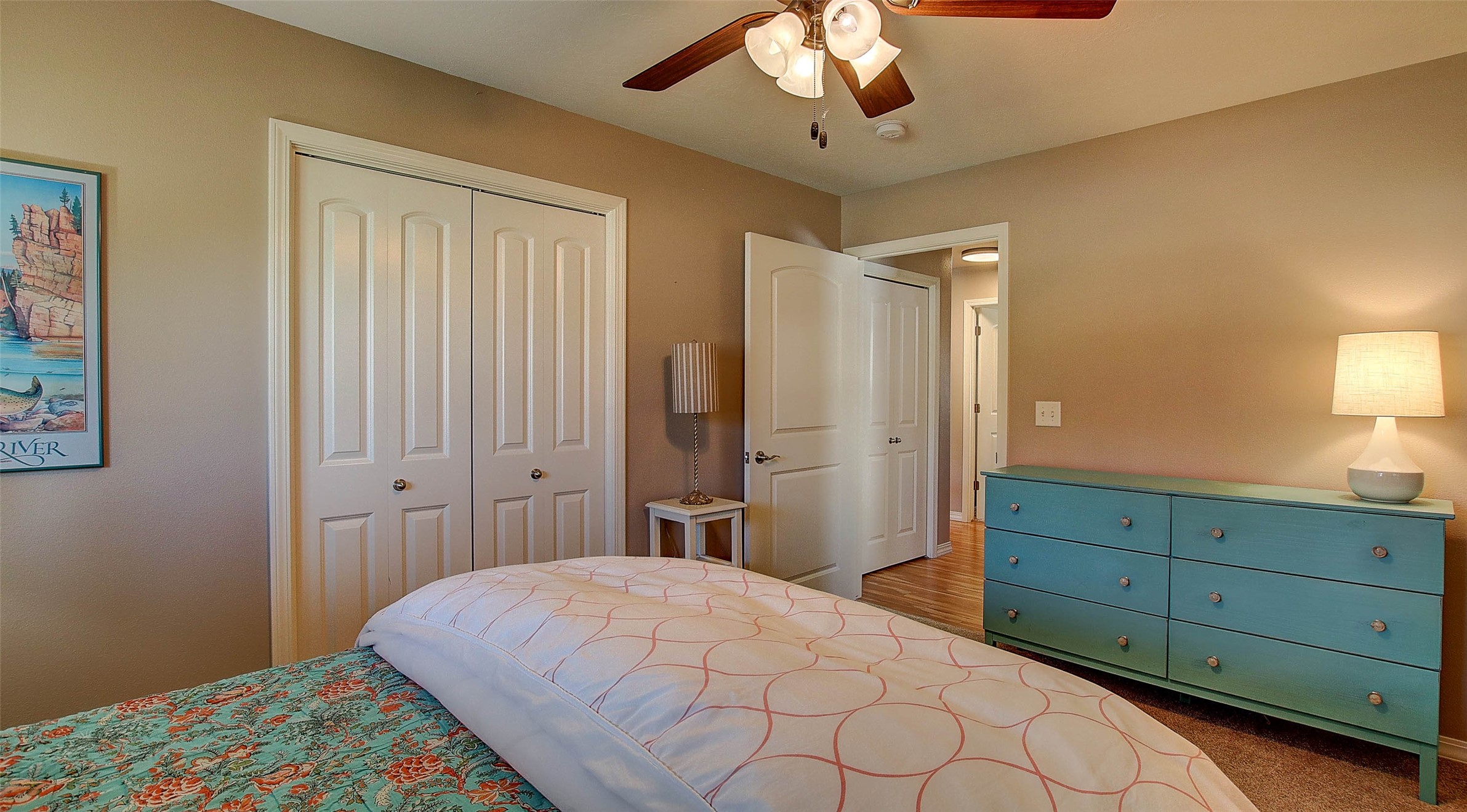 Missoula, Montana 59803, United States, 3 Bedrooms Bedrooms, ,2 BathroomsBathrooms,Residential,Pending,45645