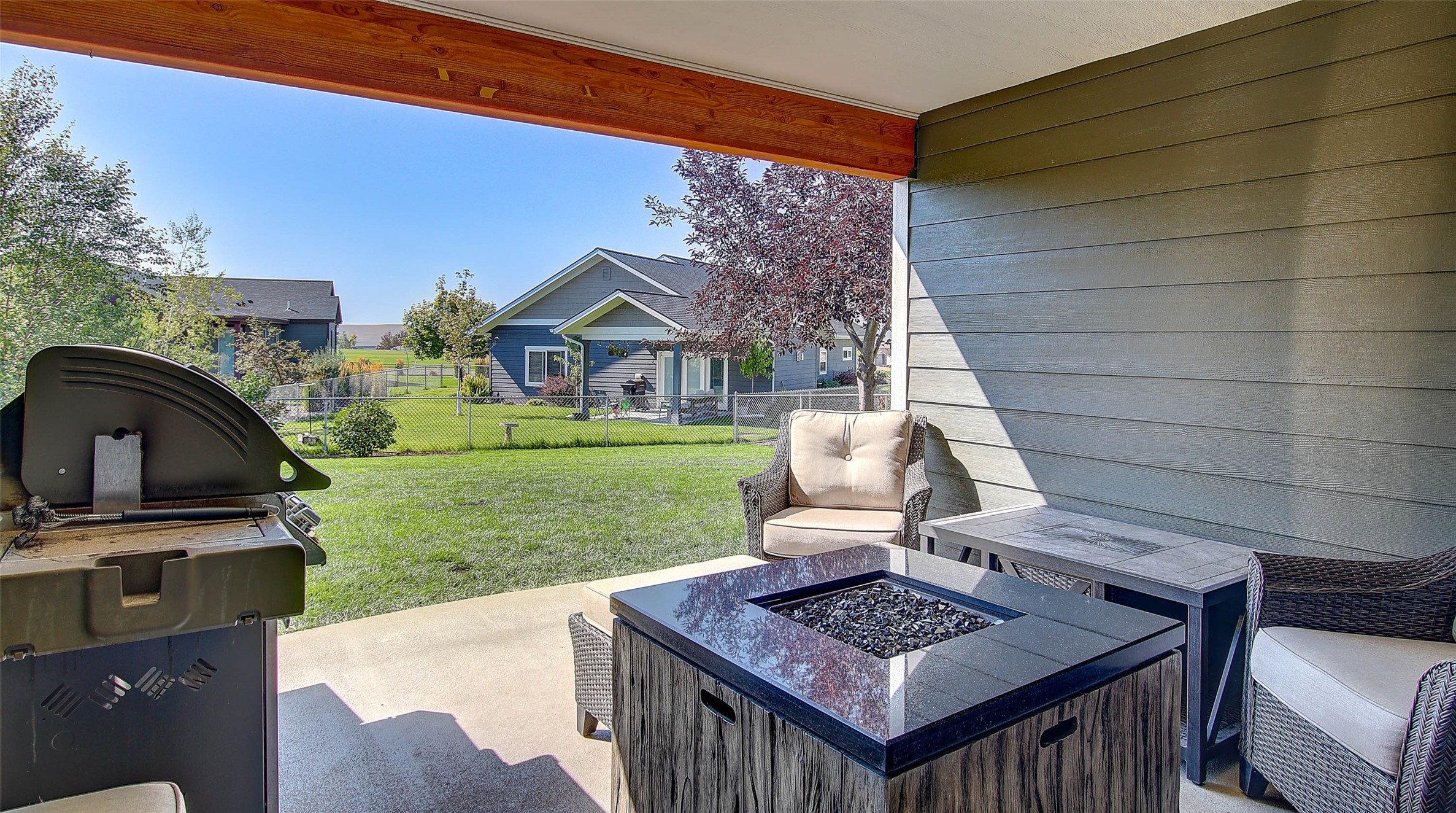 Missoula, Montana 59803, United States, 3 Bedrooms Bedrooms, ,2 BathroomsBathrooms,Residential,Pending,45645