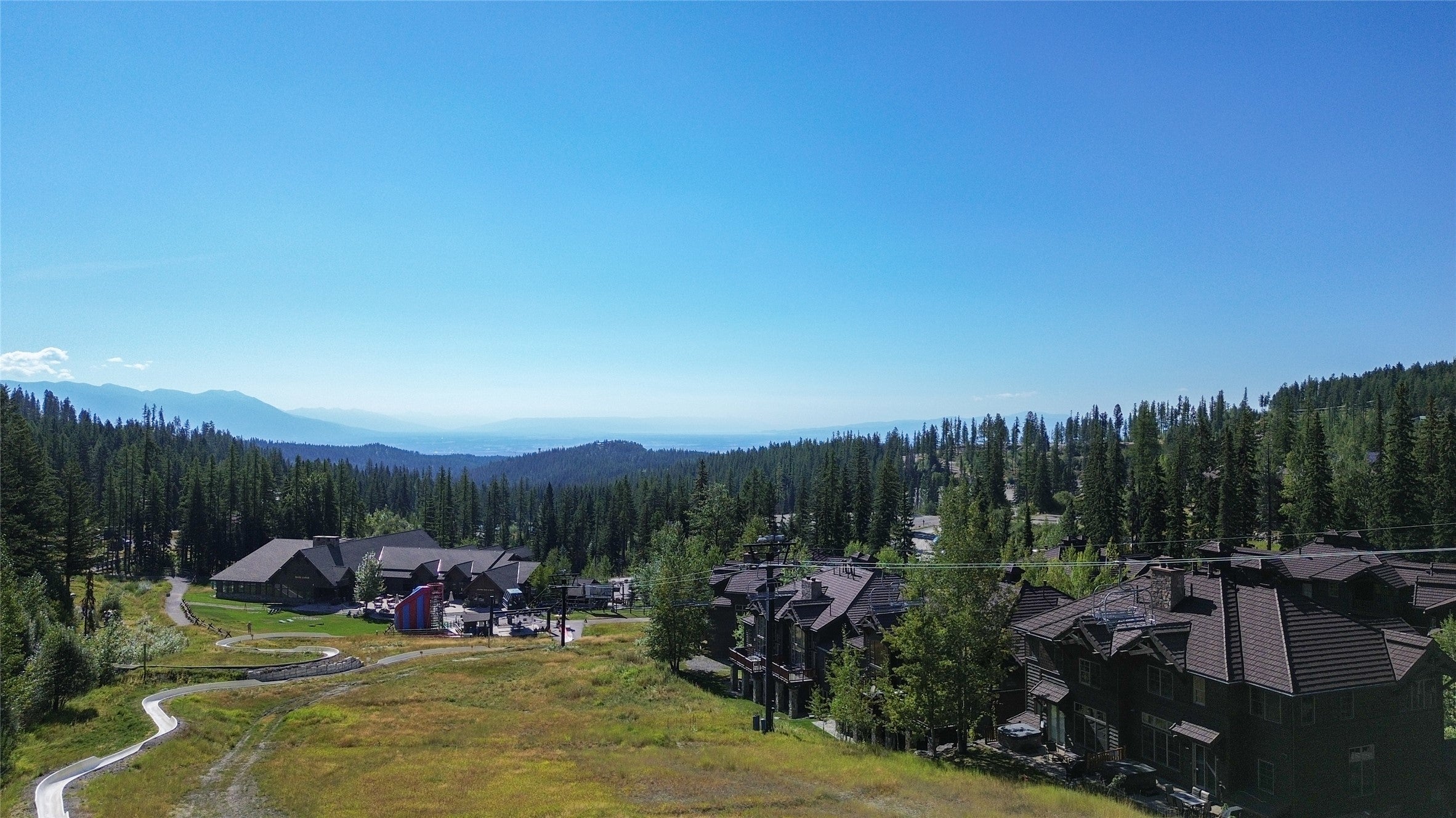 129 Slopeside Drive 10