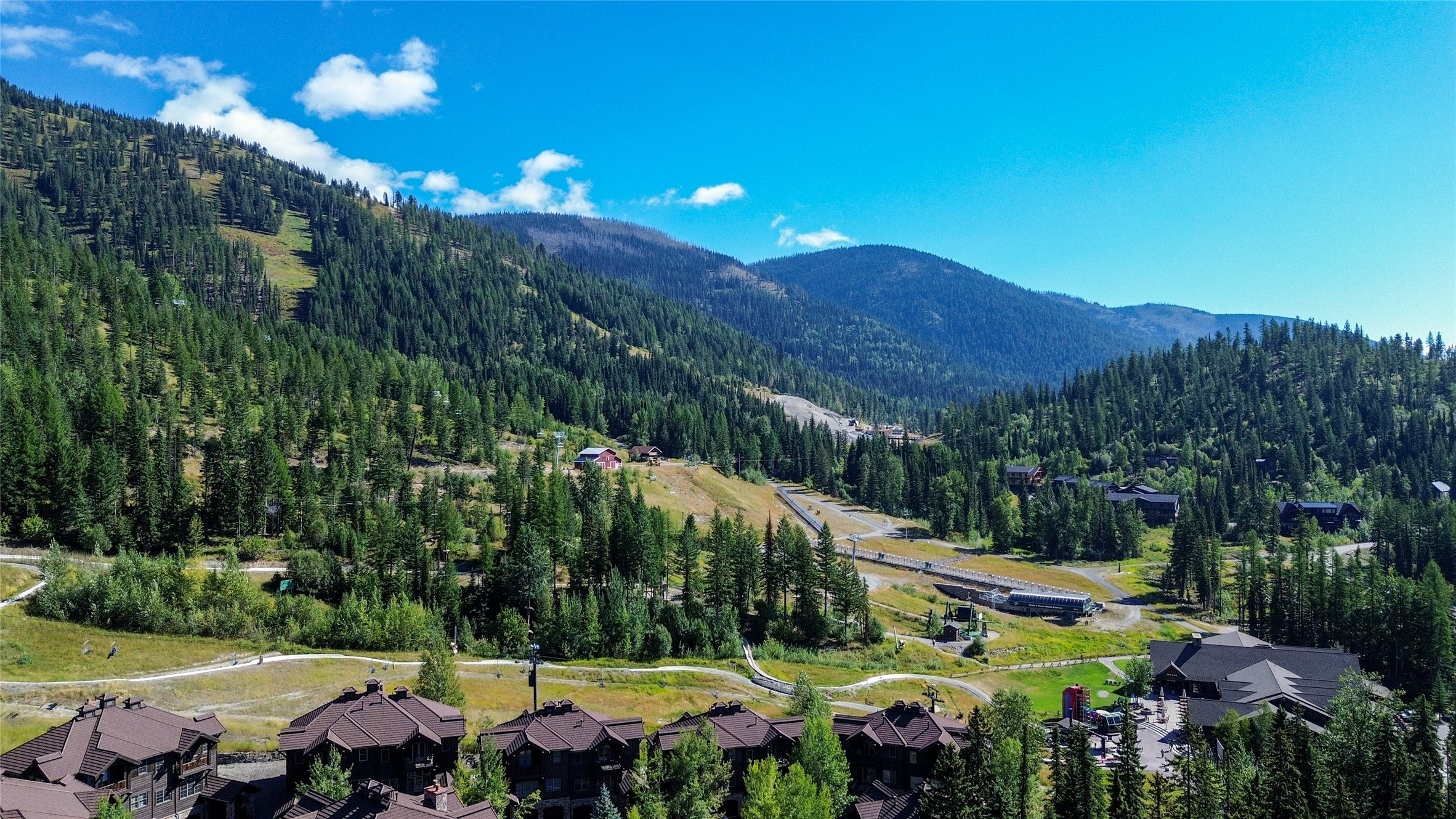 129 Slopeside Drive 10