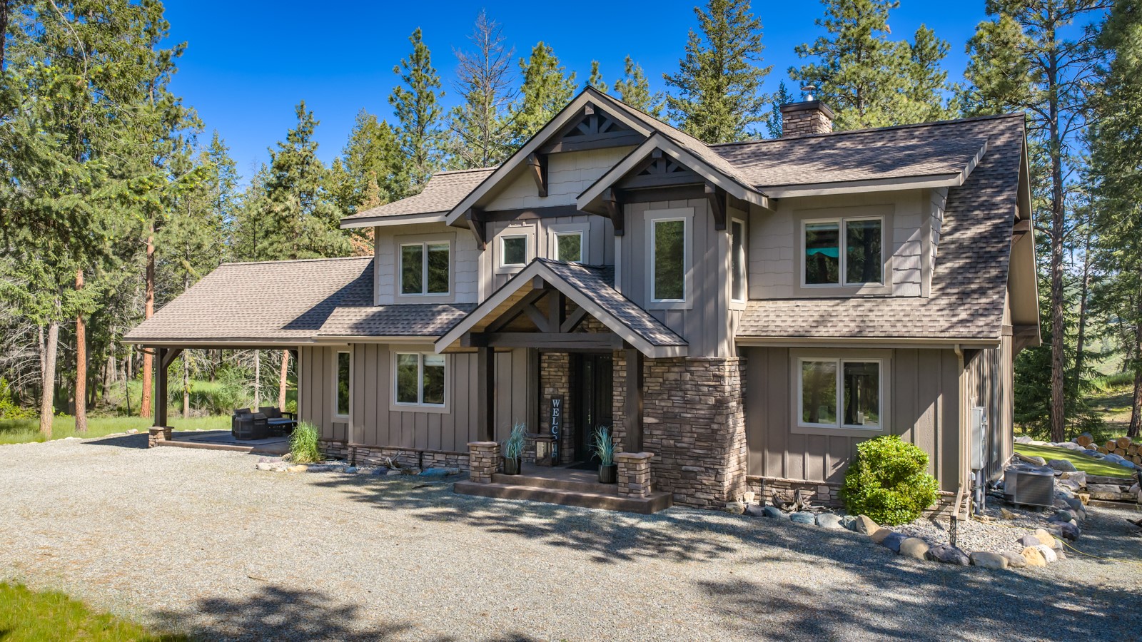 731 Hoodoo Loop