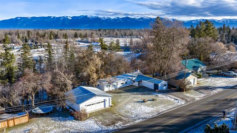 Photo of 1519 Woodland Avenue, Kalispell, MT 59901 (MLS # 30064171)