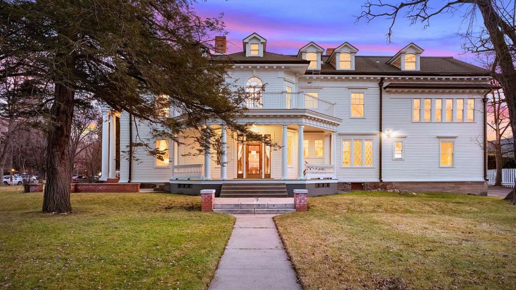 Photo of 1005 Gerald Avenue, Missoula, MT 59801 (MLS # 30065112)