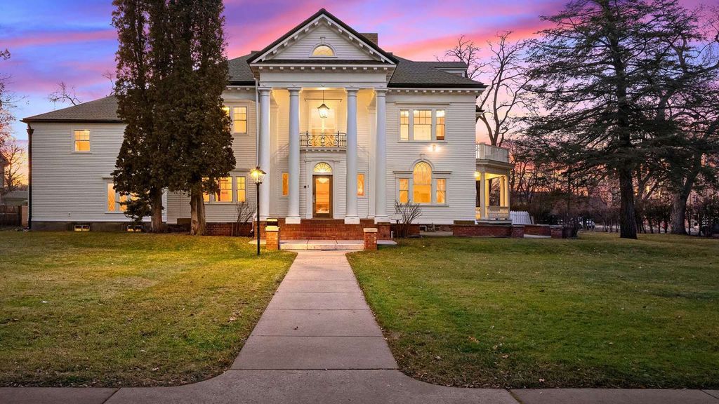 Photo of 1005 Gerald Avenue, Missoula, MT 59801 (MLS # 30065112)