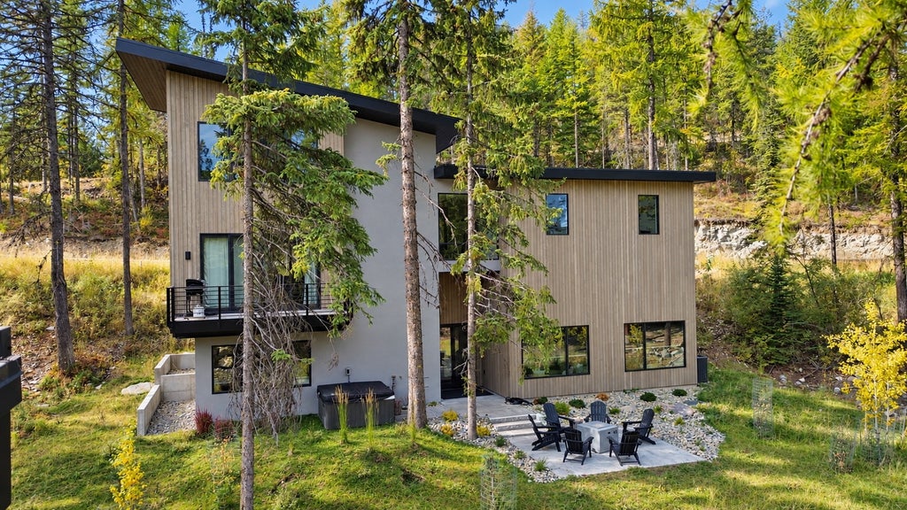 Photo of 1074 Elk Camp Loop, Whitefish, MT 59937 (MLS # 30079470)