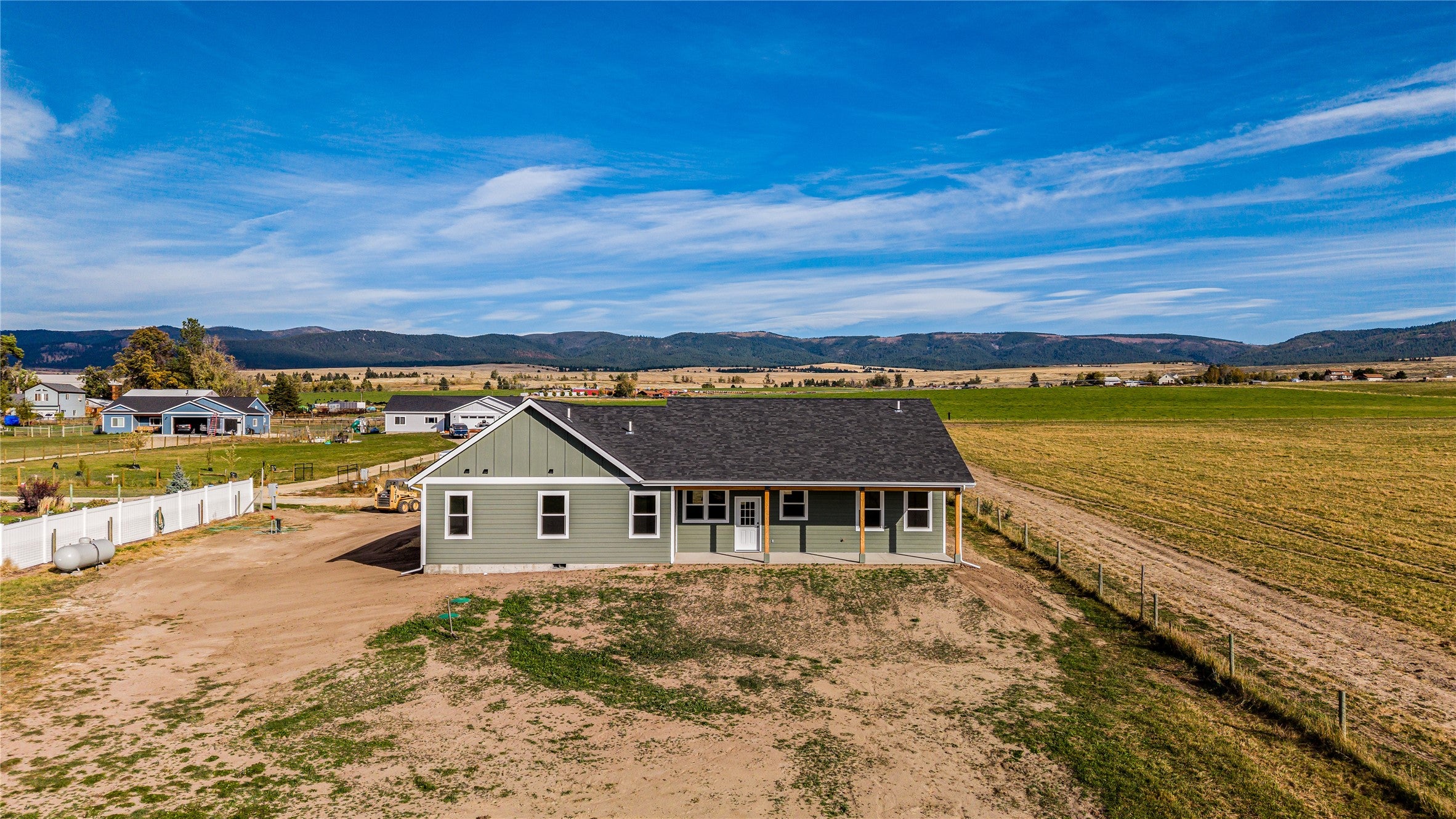 4445 Ludwig Lane