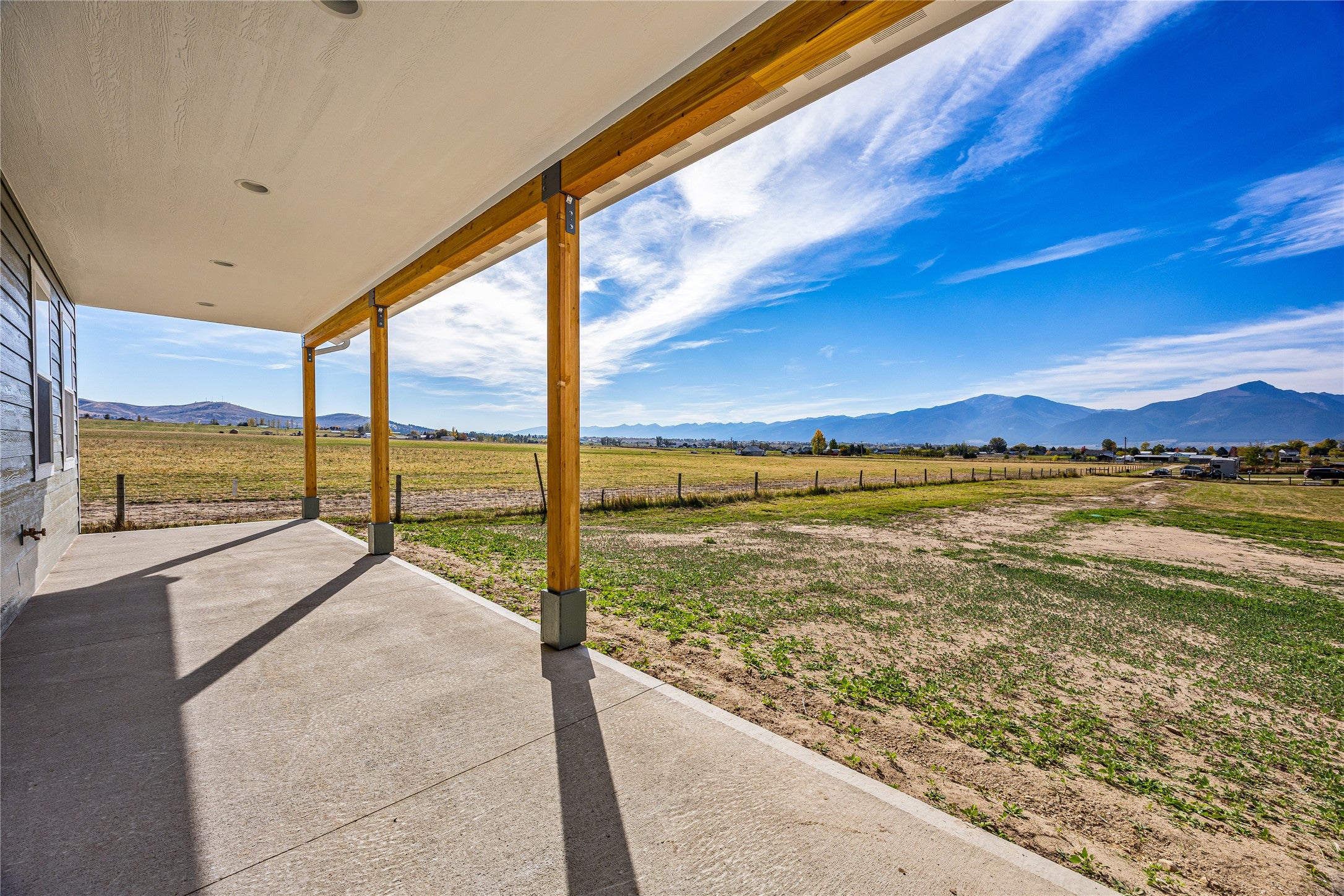 4445 Ludwig Lane