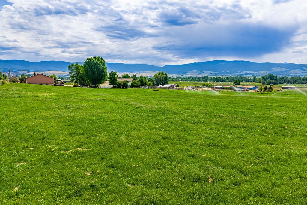 Photo of 571 Ridge Road, Stevensville, MT 59870 (MLS # 30067705)
