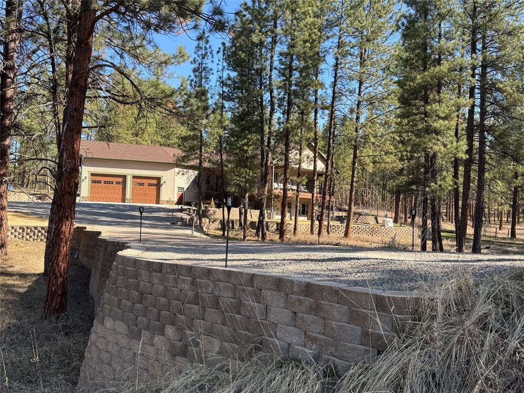 Photo of 1034 Sandy Hill Drive, Bonner, MT 59823 (MLS # 30063942)