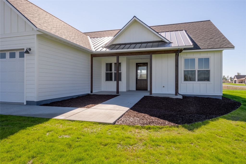Photo of 417 Kammie Court, Stevensville, MT 59870 (MLS # 30055188)