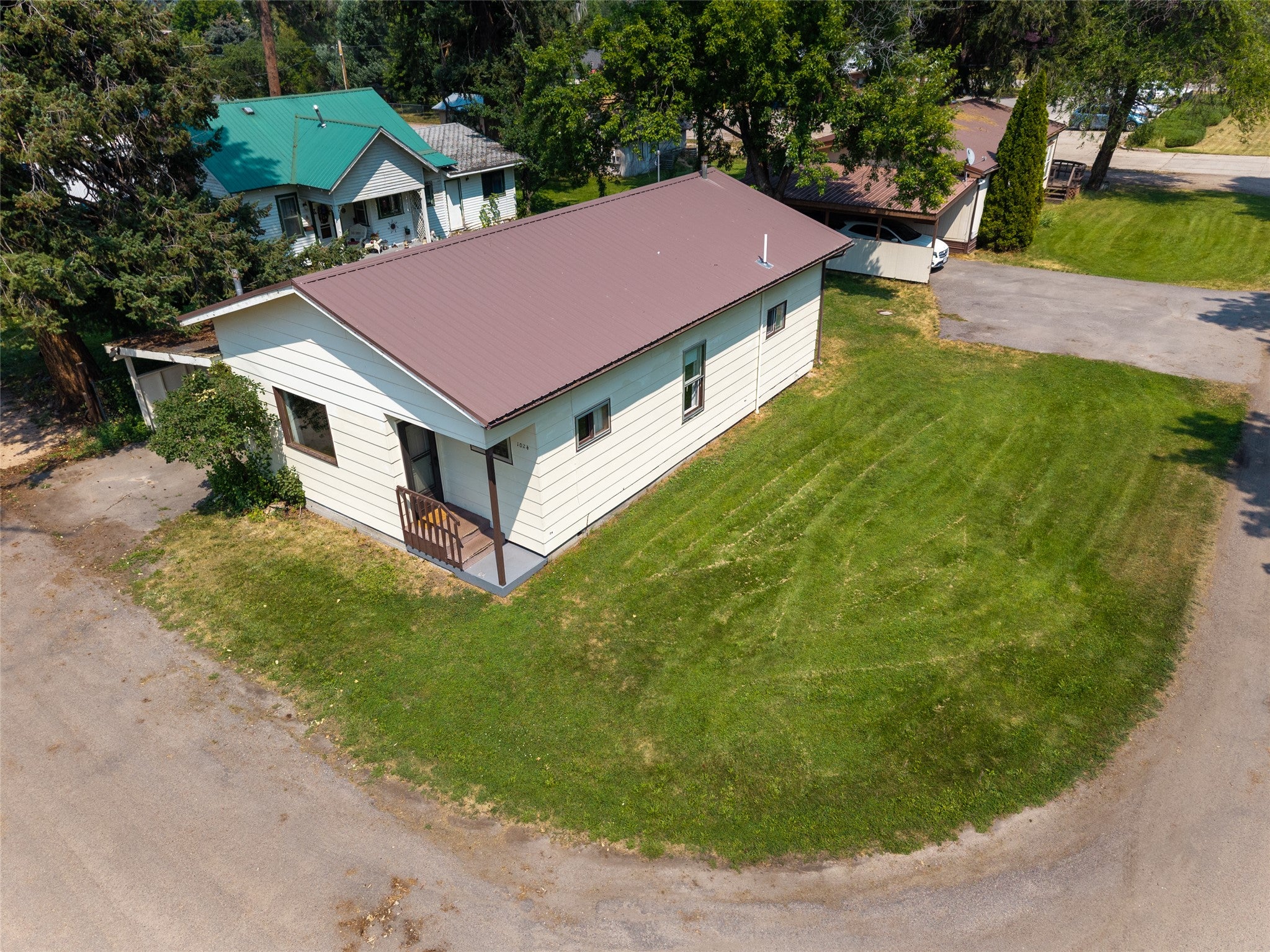 1024 Woodville Avenue