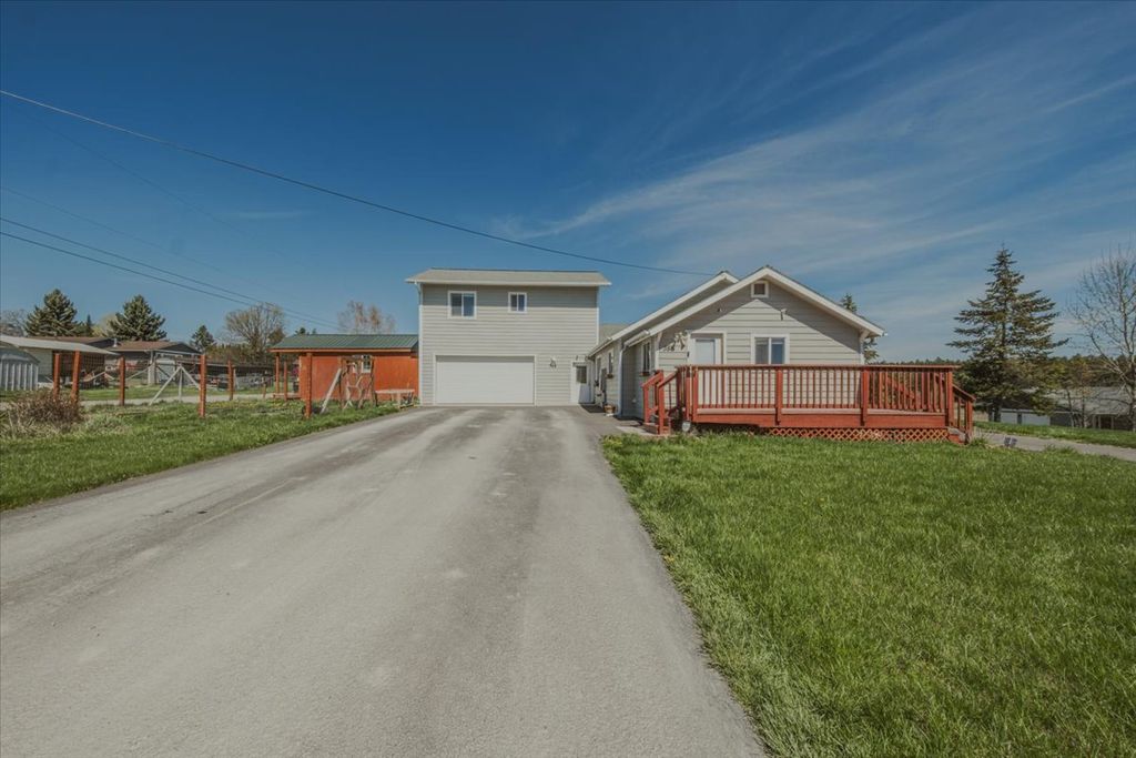 Photo of 386 Bear Trail, Whitefish, MT 59937 (MLS # 30070112)