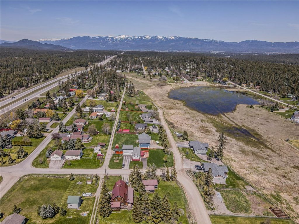 Photo of 386 Bear Trail, Whitefish, MT 59937 (MLS # 30070112)