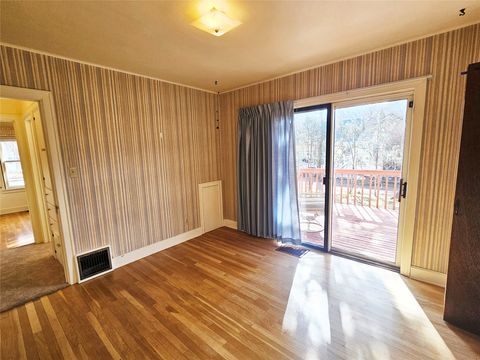 Tiny photo for 1900 Ronald Avenue, Missoula, MT 59801 (MLS # 30064186)