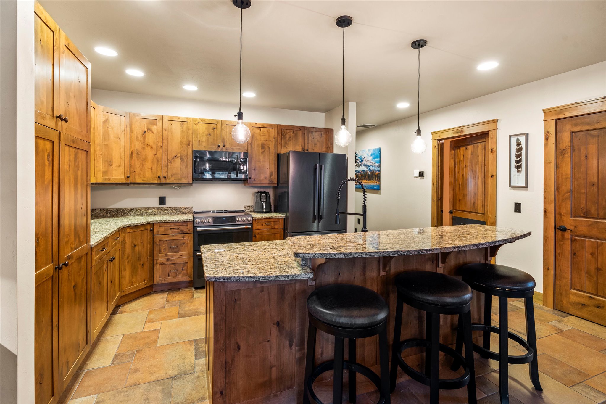 Bigfork, Montana 59911, United States, 2 Bedrooms Bedrooms, ,2 BathroomsBathrooms,Residential,Active,167493