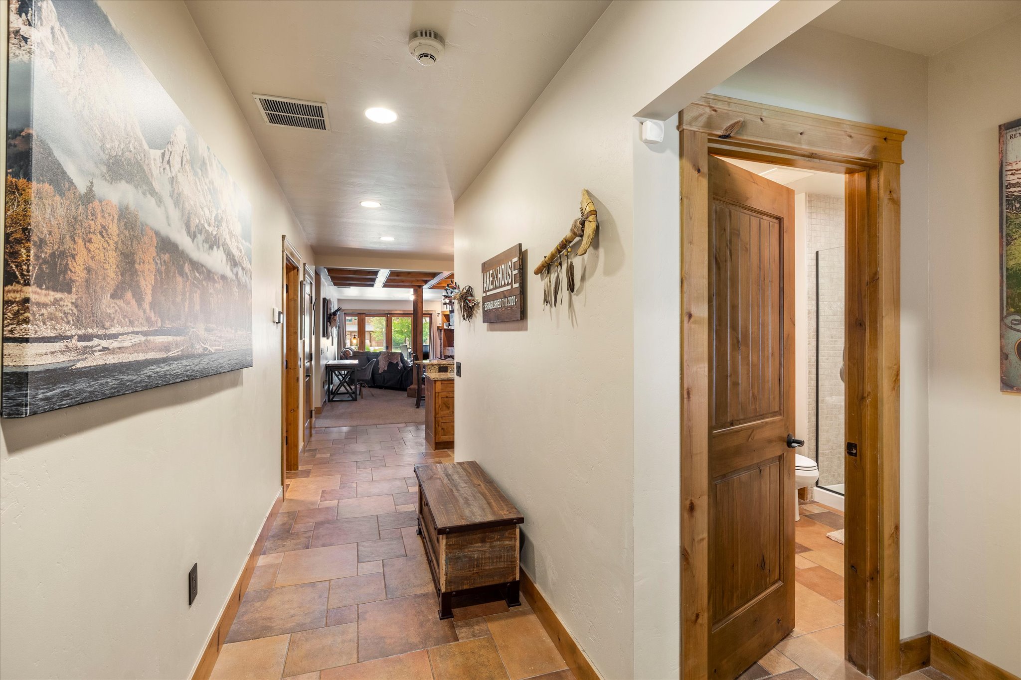 Bigfork, Montana 59911, United States, 2 Bedrooms Bedrooms, ,2 BathroomsBathrooms,Residential,Active,167493