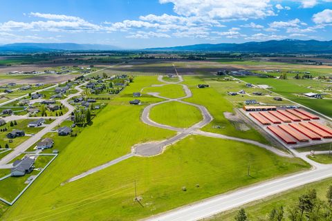 Tiny photo for 328 Scarface Peak Court, Kalispell, MT 59901 (MLS # 30070921)