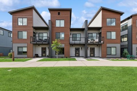 Photo of 147 Hawthorne Court #B, Whitefish, MT 59937 (MLS # 30051158)