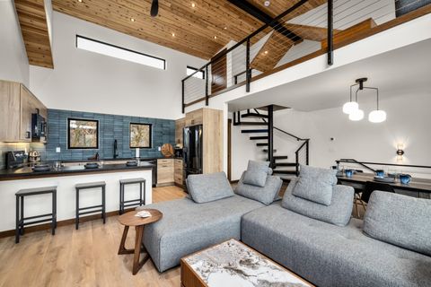 Tiny photo for 104 Obrien Avenue #B, Whitefish, MT 59937 (MLS # 30061644)