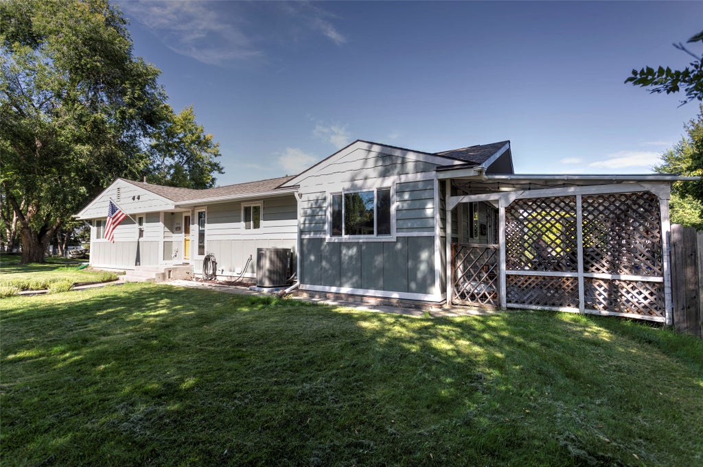 Photo of 3416 Eldora Lane, Missoula, MT 59803 (MLS # 30079454)