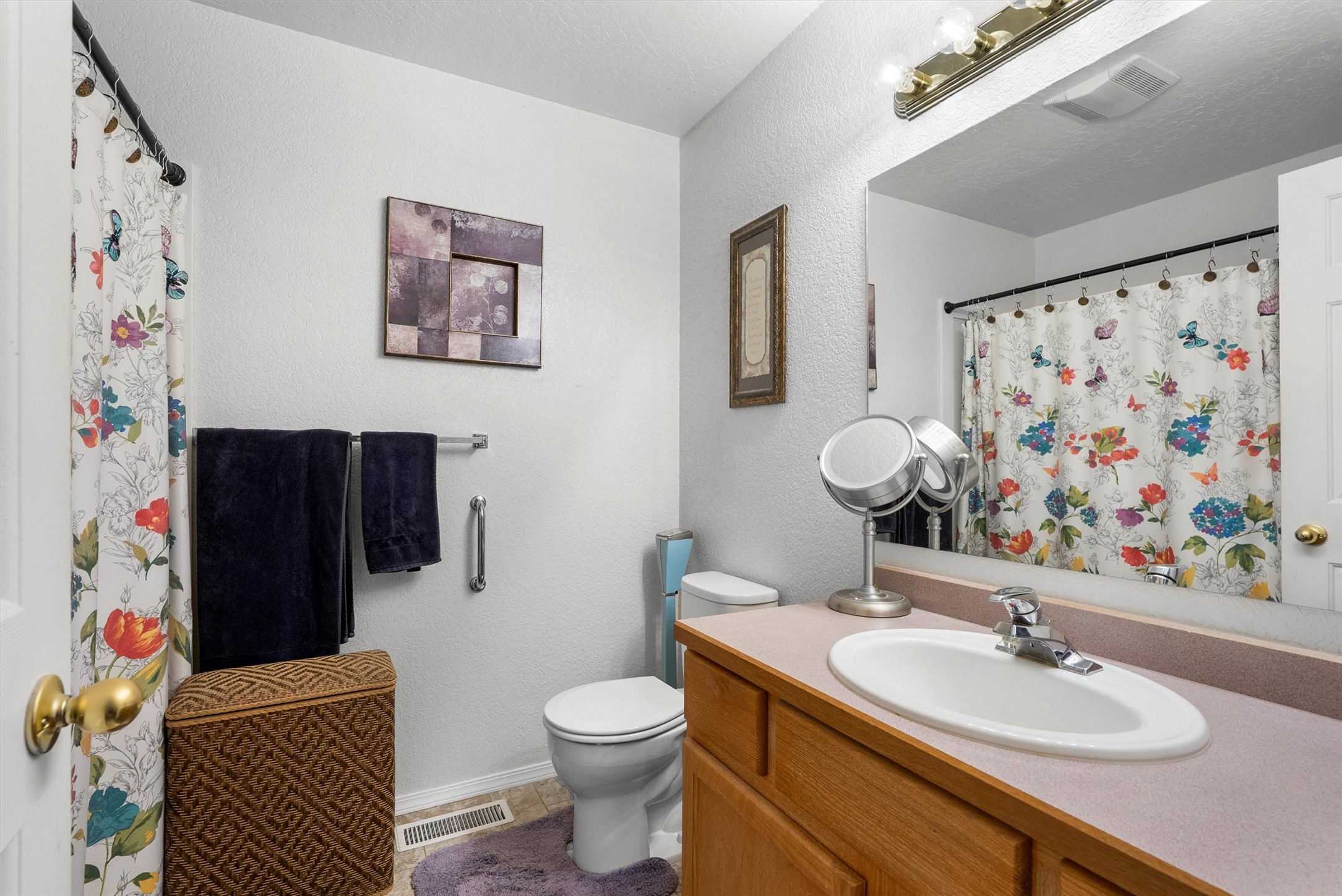 Lolo, Montana 59847, United States, 2 Bedrooms Bedrooms, ,2 BathroomsBathrooms,Residential,Pending,123024