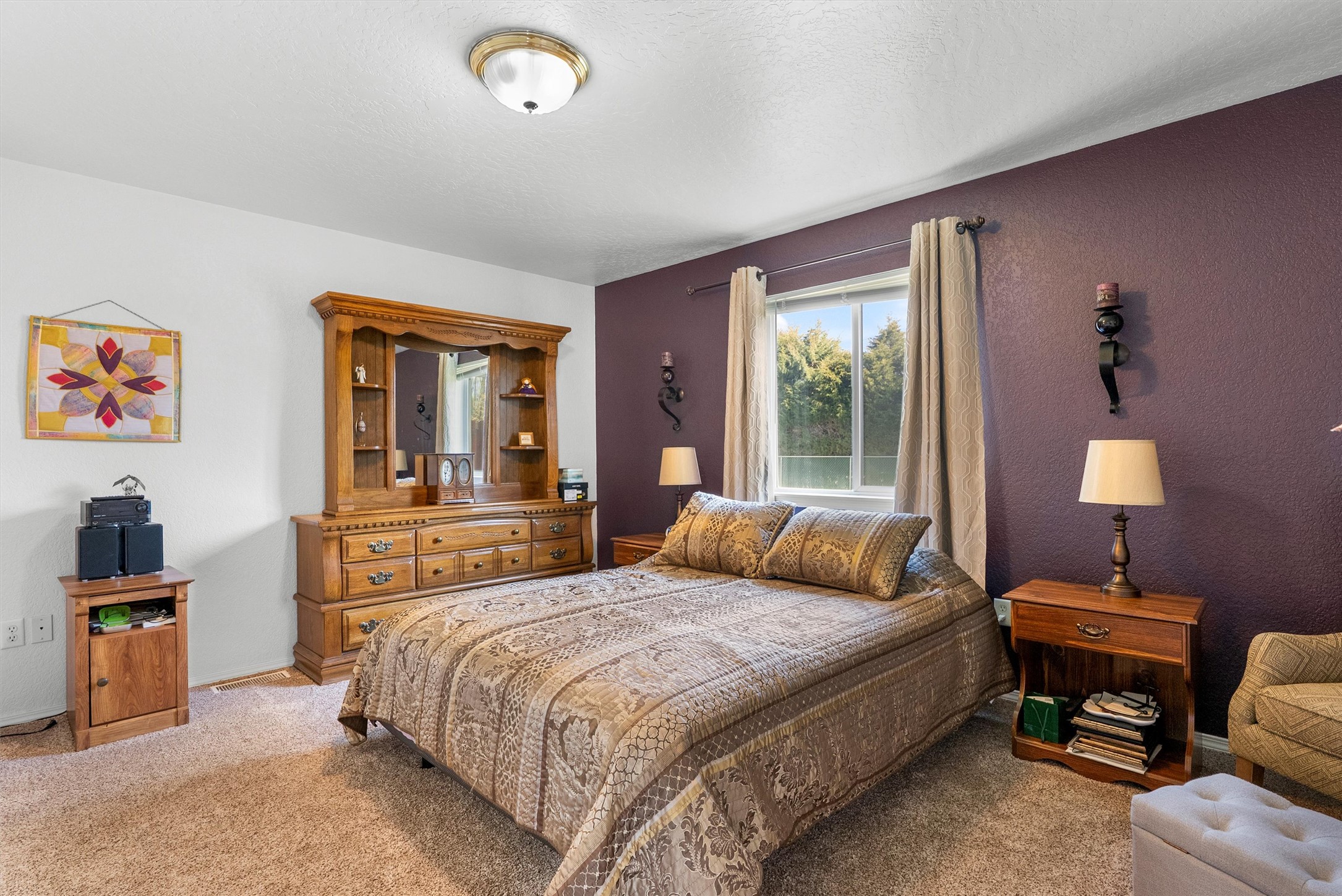 Lolo, Montana 59847, United States, 2 Bedrooms Bedrooms, ,2 BathroomsBathrooms,Residential,Pending,123024