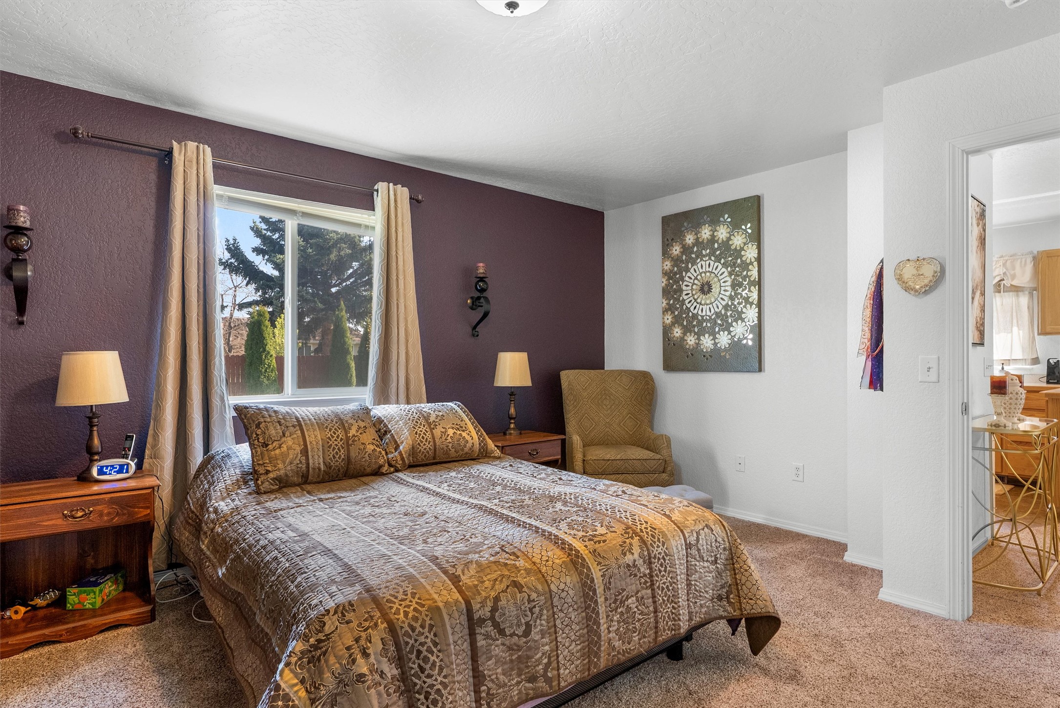 Lolo, Montana 59847, United States, 2 Bedrooms Bedrooms, ,2 BathroomsBathrooms,Residential,Pending,123024