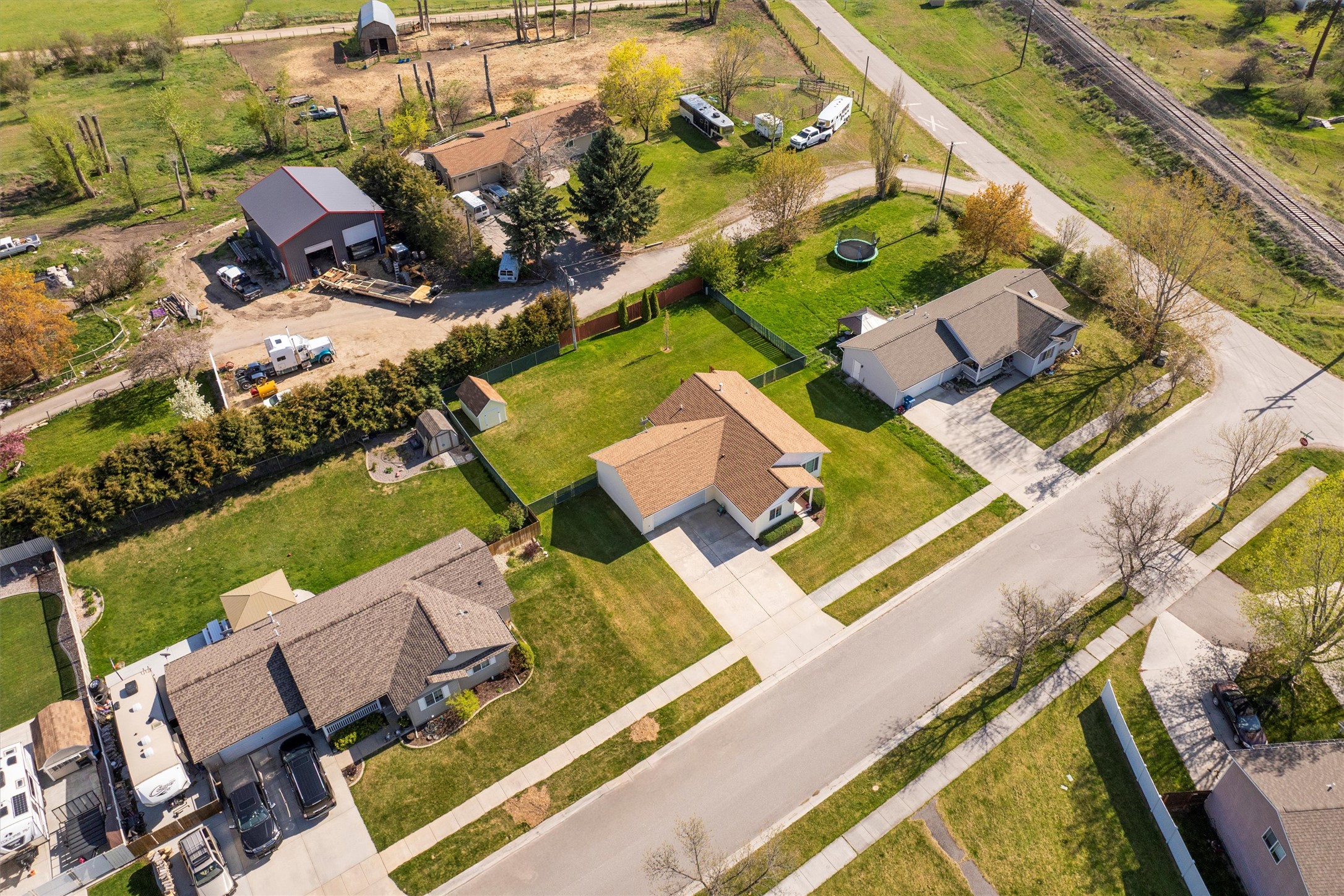 Lolo, Montana 59847, United States, 2 Bedrooms Bedrooms, ,2 BathroomsBathrooms,Residential,Pending,123024