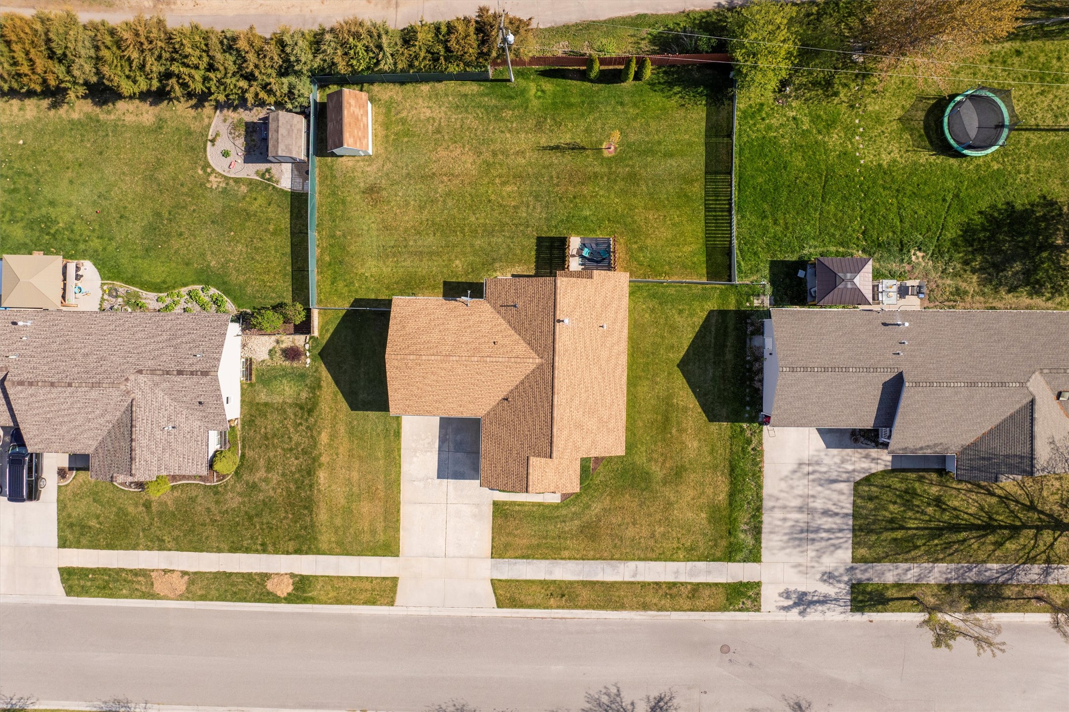 Lolo, Montana 59847, United States, 2 Bedrooms Bedrooms, ,2 BathroomsBathrooms,Residential,Pending,123024