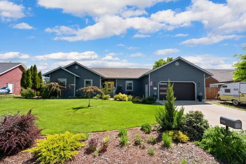 Photo of 1915 12th Avenue W, Columbia Falls, MT 59912 (MLS # 30071648)