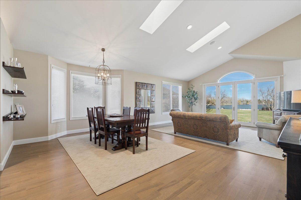 3000 Lower River Road 2