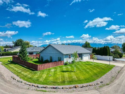 Photo of 2031 River Place, Kalispell, MT 59901 (MLS # 30054463)