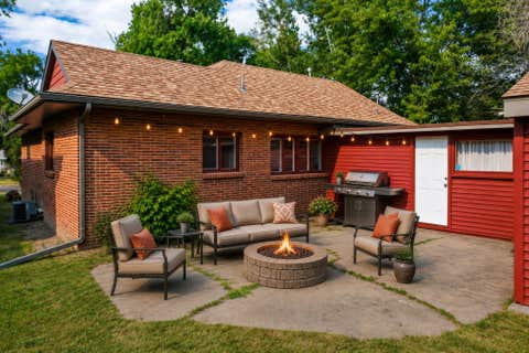 Tiny photo for 3518 3rd Avenue N, Great Falls, MT 59401 (MLS # 30076221)