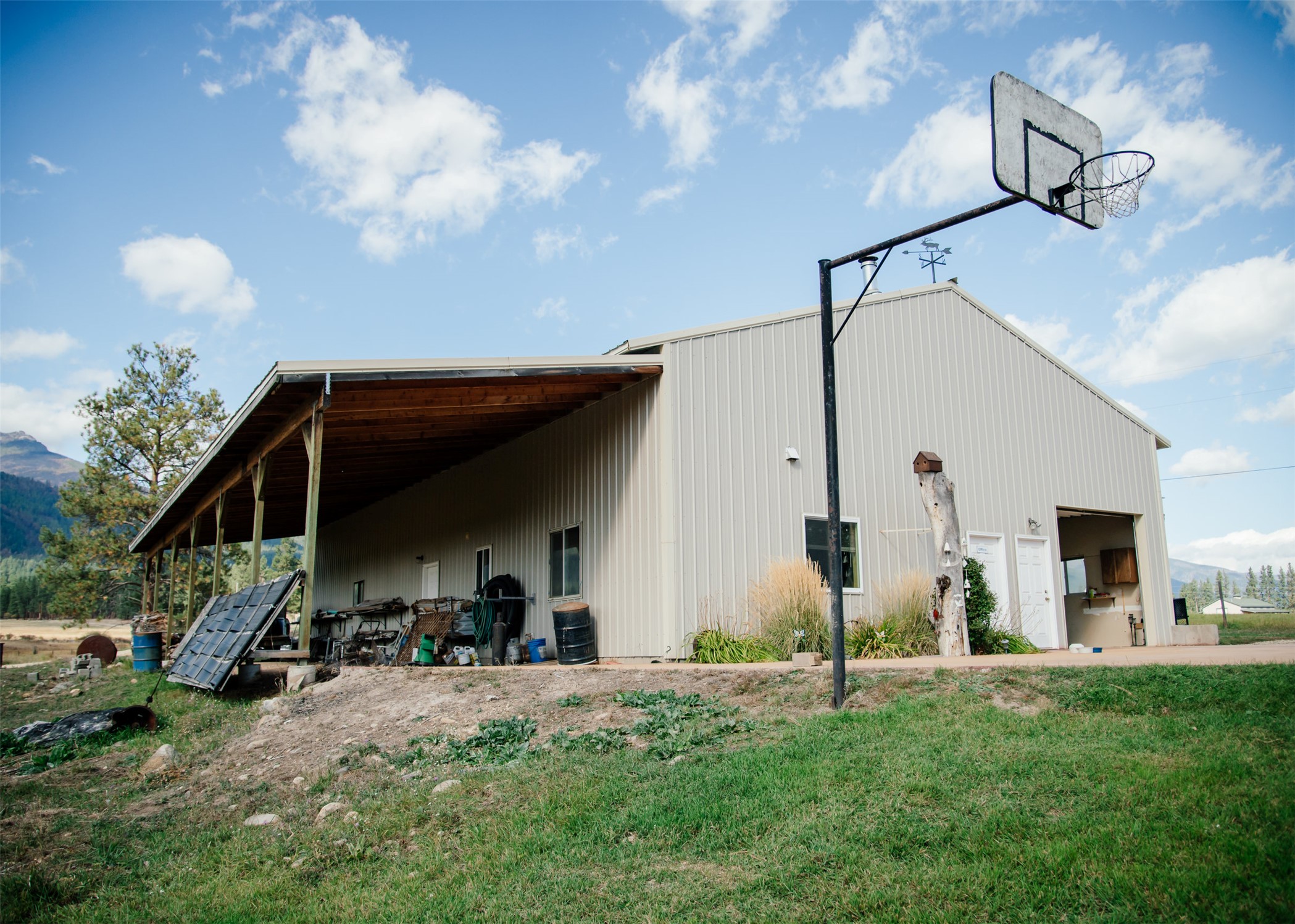 Stevensville, Montana 59870, United States, 3 Bedrooms Bedrooms, ,2 BathroomsBathrooms,Residential,Active,89067