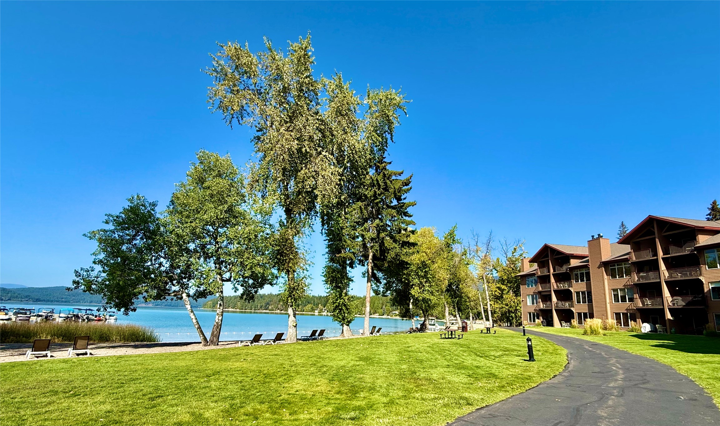 Whitefish, Montana, 59937, United States, 2 Bedrooms Bedrooms, ,2 BathroomsBathrooms,Residential,Active,2035106