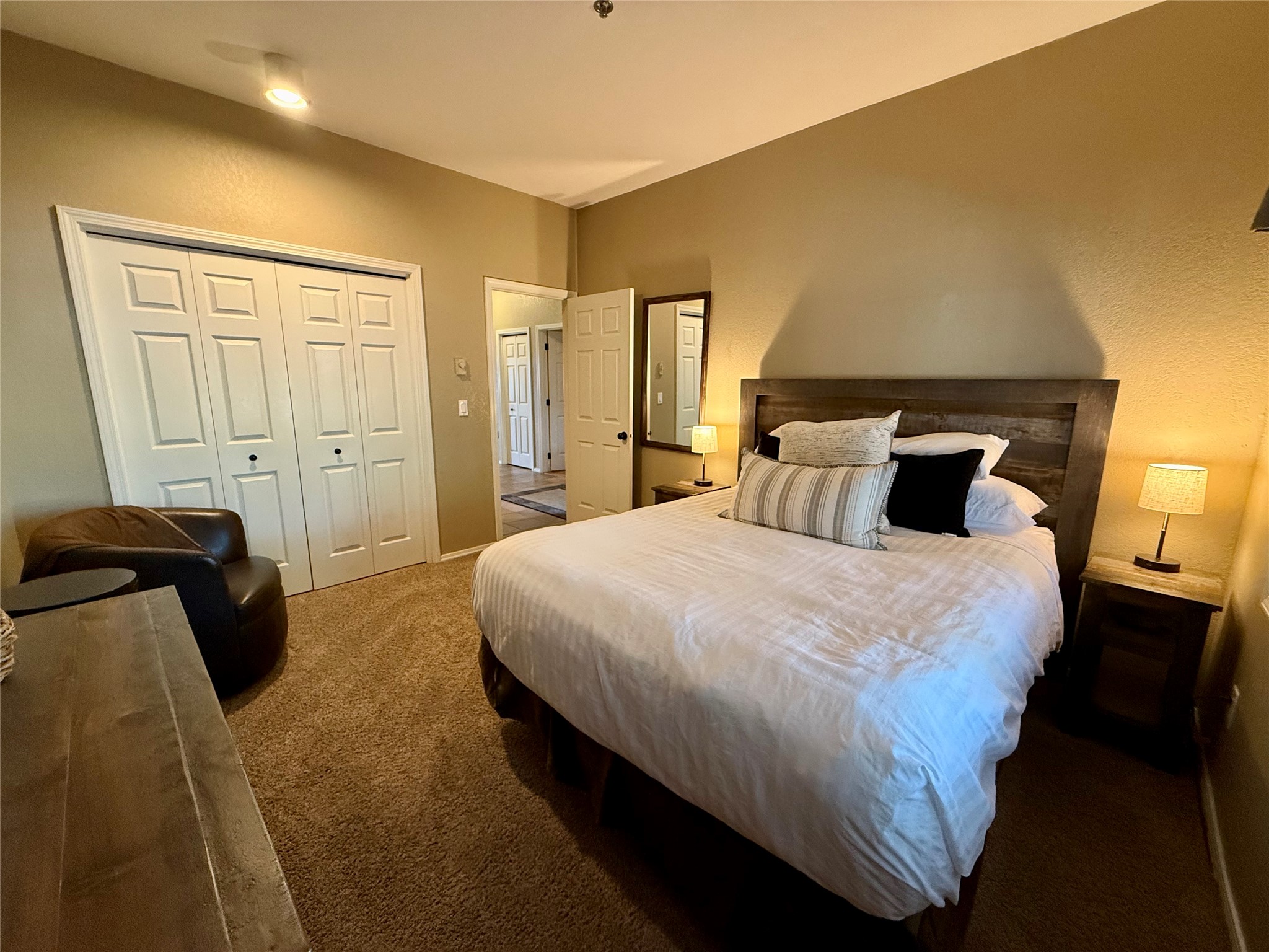 Whitefish, Montana, 59937, United States, 2 Bedrooms Bedrooms, ,2 BathroomsBathrooms,Residential,Active,2035106
