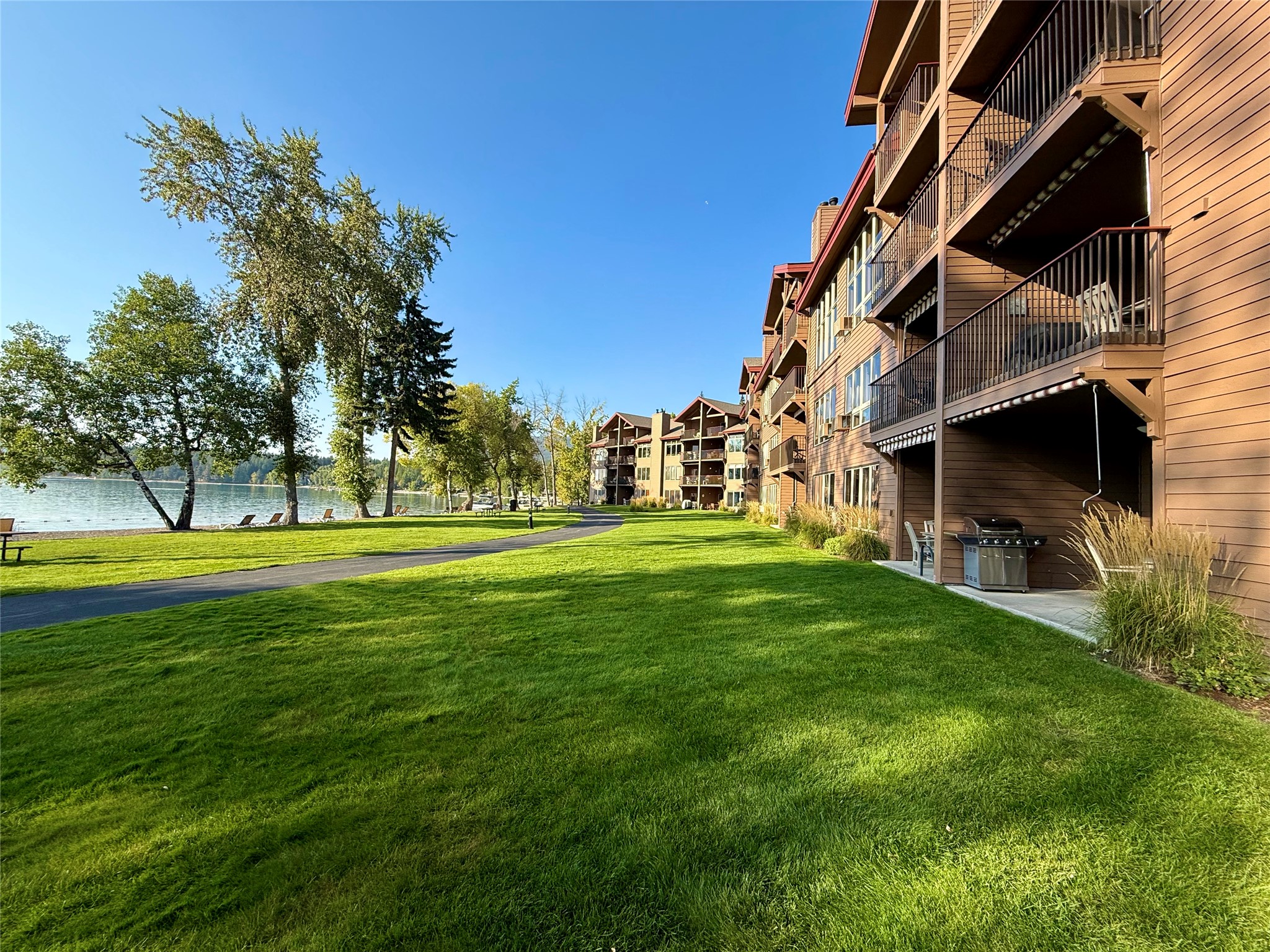 Whitefish, Montana, 59937, United States, 2 Bedrooms Bedrooms, ,2 BathroomsBathrooms,Residential,Active,2035106