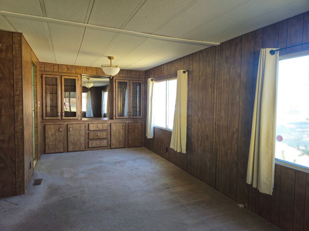 Photo of 107 Blue Bird Drive, Hamilton, MT 59840 (MLS # 30067952)